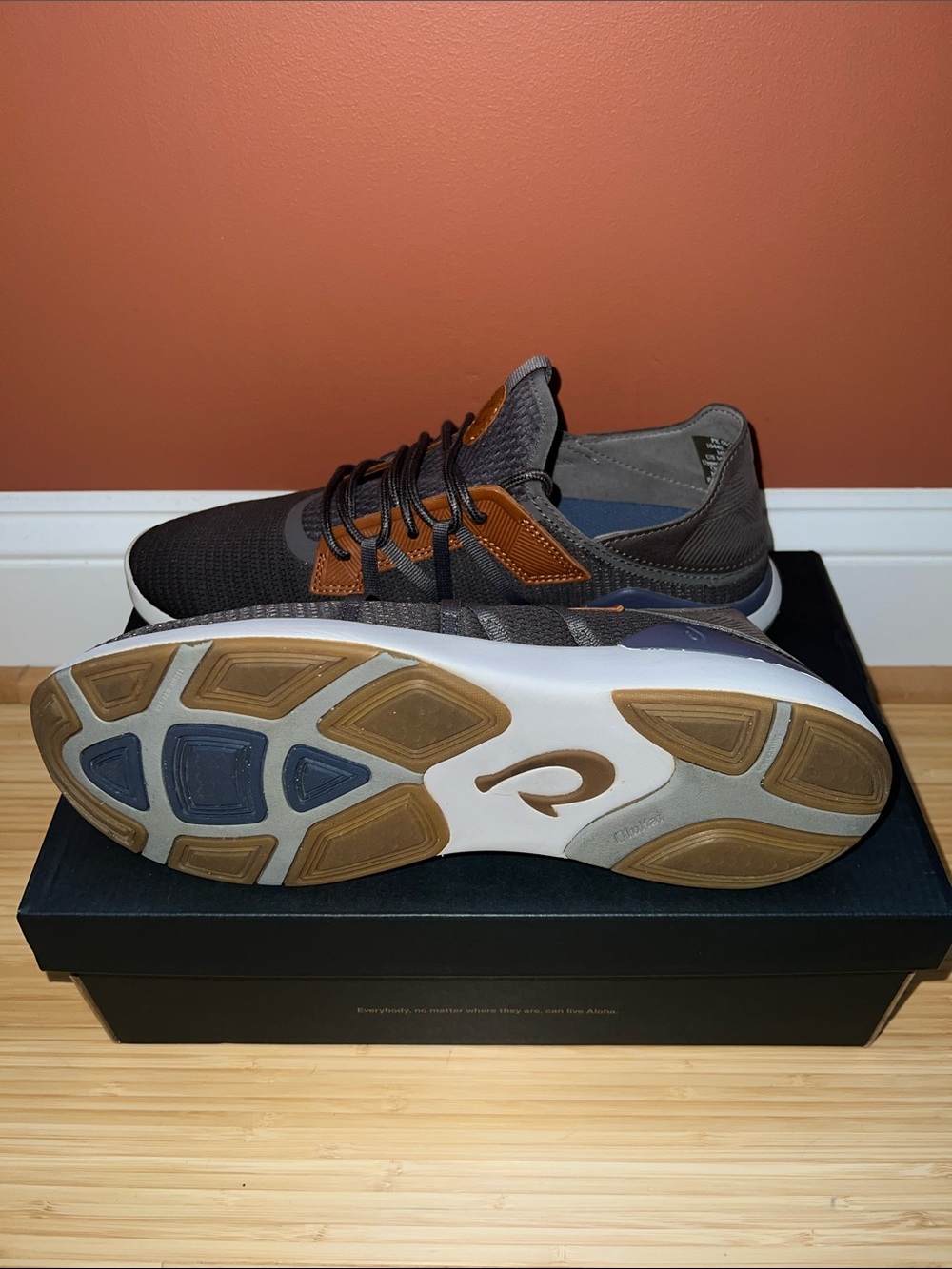 OluKai Mio Li Grey Pavement Vintage  Indigo Size 11 - Picture 3 of 6